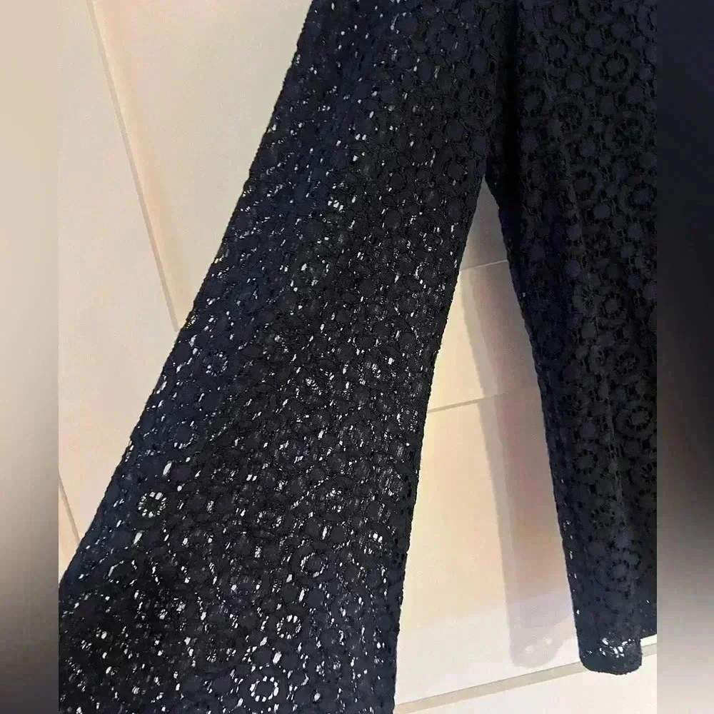 Banana Republic Navy Long Sleeve Eyelet Blouse Bell Sleeves Size Medium NWOT